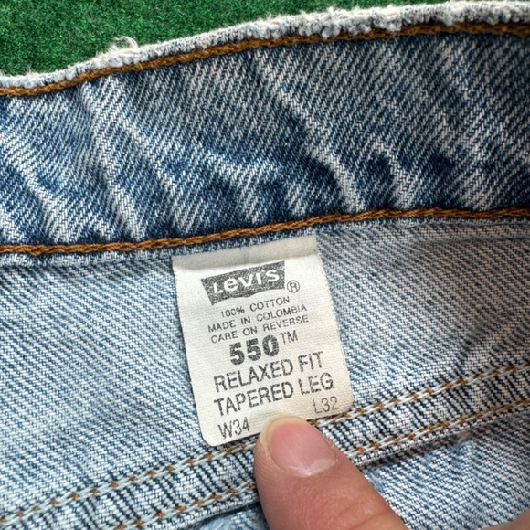 Vintage 90s Levi’s 550 Relaxed Fit Baggy Orange Tab Distressed Jeans - Picture 10 of 11